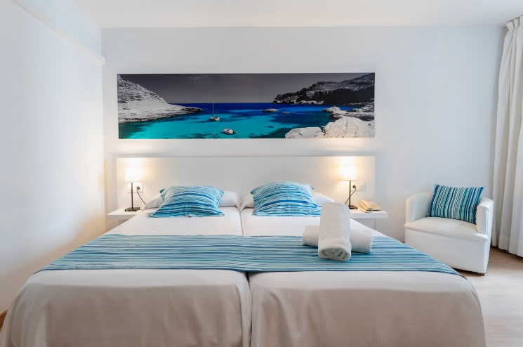 DOPPELZIMMER 2 Vollständig ausgestattetes Zimmer für zwei Personen